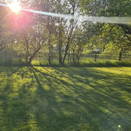 Haeuschen Im Gruenen Mit Pool, Feuerstelle & Grossem Garten * Schmelz